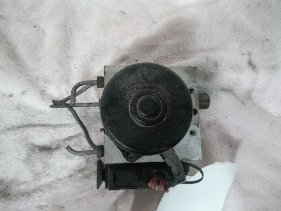 Jeep Grand Cherokee ABS Brake Control Module w/Pump Anti-Lock 1999 2000 2001 - Image 3 of 4