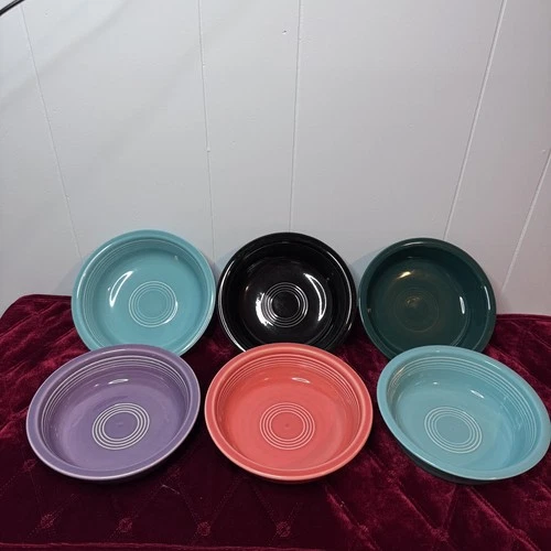 Lot 6 Fiestaware HLC Fiesta Cereal Soup Bowls 7" Mixed Colors. Some are Retired.