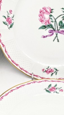 4 Bernardaud Limoges Les Deux Roses 4-piece place setting