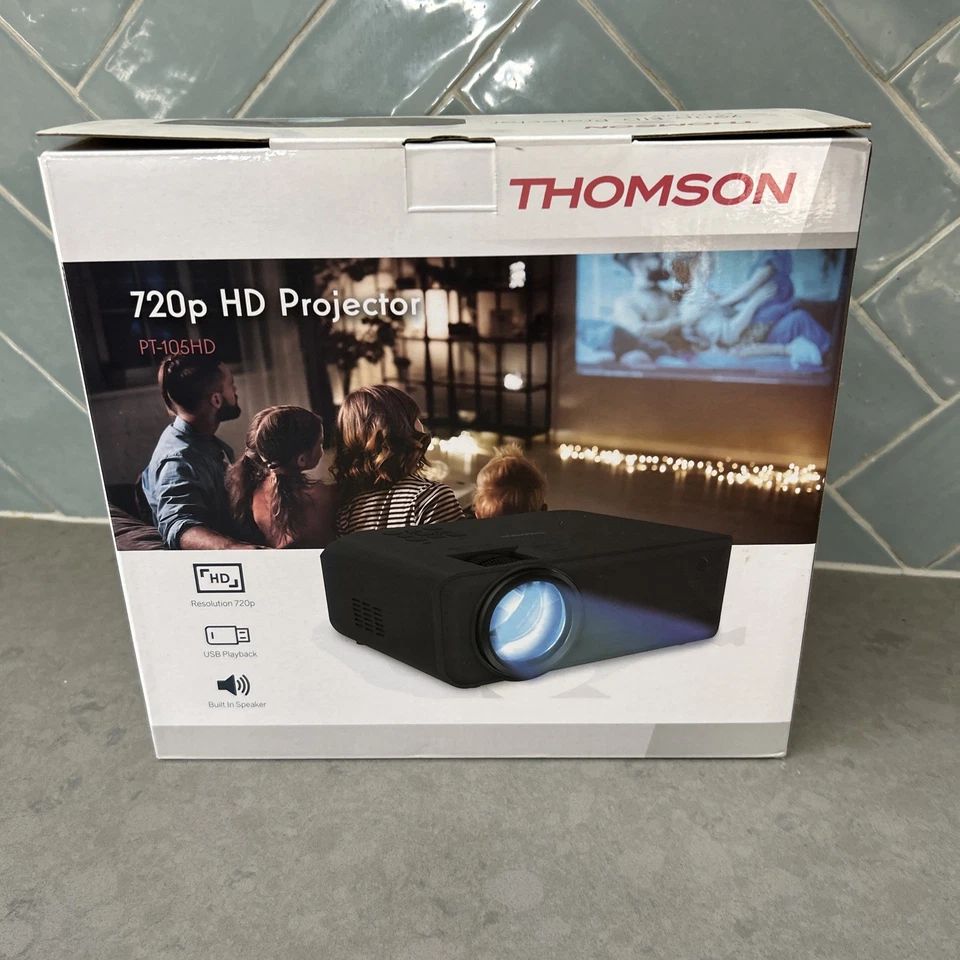 Thomson 720P Full HD Projector New In Box (PT-105HD) built-in speaker USB playbk - Image 2 of 4