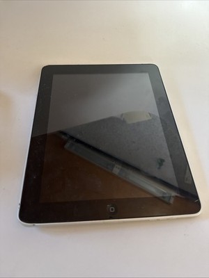 Apple iPad A1219 (1st Generation) 16GB Black P/R