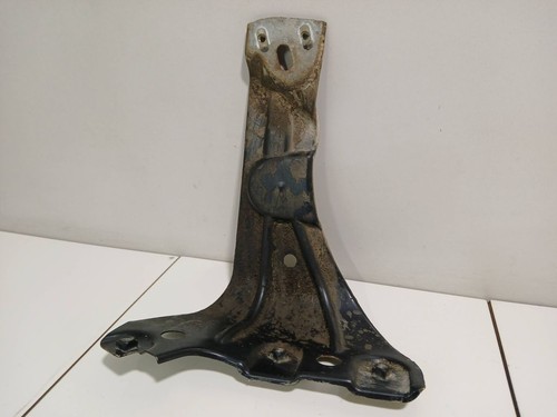 Volkswagen PASSAT CC 2010 Vorne links Halterung Kotflügel EAG24793