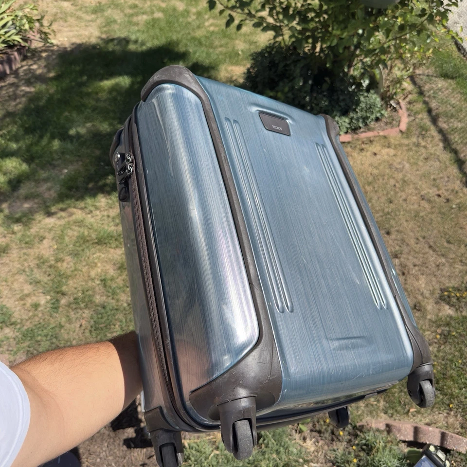 Tumi Vapor International Carry On Spinner Case Hard Shell Luggage Blue 22” READ - Image 3 of 4