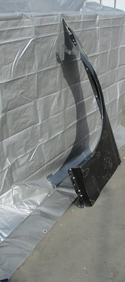 Ford Mustang 2015-2016-2017 guardabarros delantero izquierdo lado de tracción OEM Foto 3 de 4