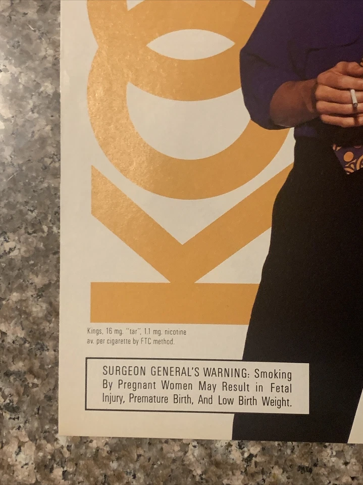 Camisa y corbata Kool Cigarettes 1993 anuncio impreso púrpura - sin duda de colección años 90 Foto 4 de 4