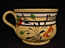 EXTREMELY RARE 1830s LARGE FLORAL POSSET CUP MOCHA MOCHAWARE YELLOW WARE MINT