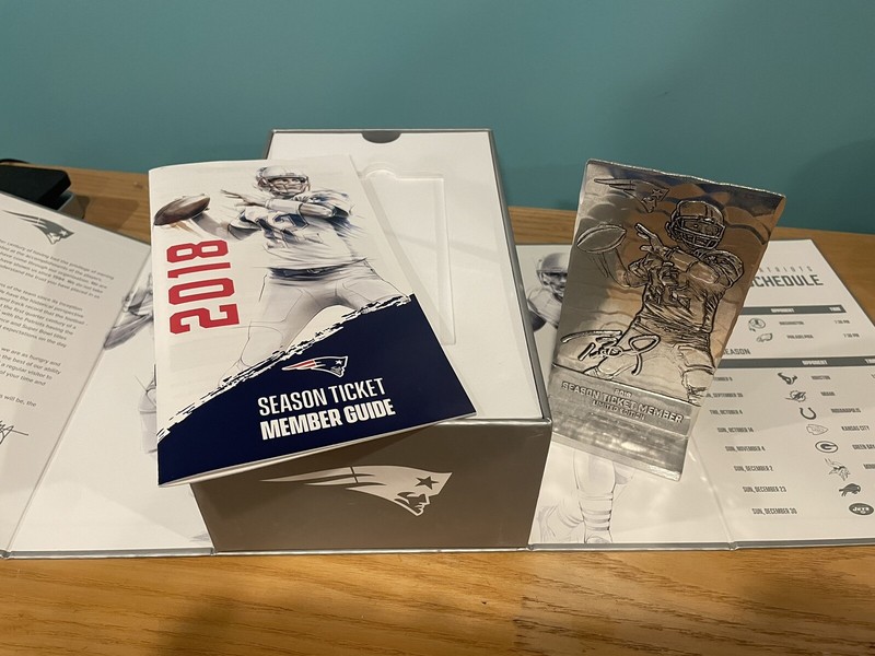 2018 Tom Brady Limited Edition silver metal given to season ticket holders 