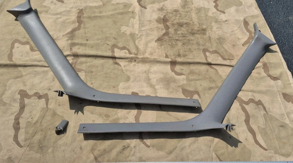 Ford Bronco 1994 1995 1996 camioneta par de molduras de pilar OEM gris ópalo Rh LH OEM Foto 2 de 4