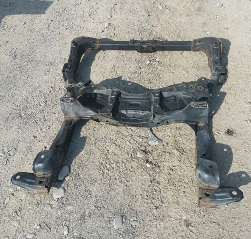 Conjunto de base de motor Subaru Legacy 2010-2014 delantero SW Outback Crossmember OEM Foto 2 de 4