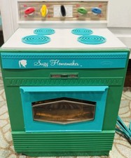 Vintage 1960s Suzy Homemaker Toy Oven Stove Works 3 Pans Electric Blue Green
