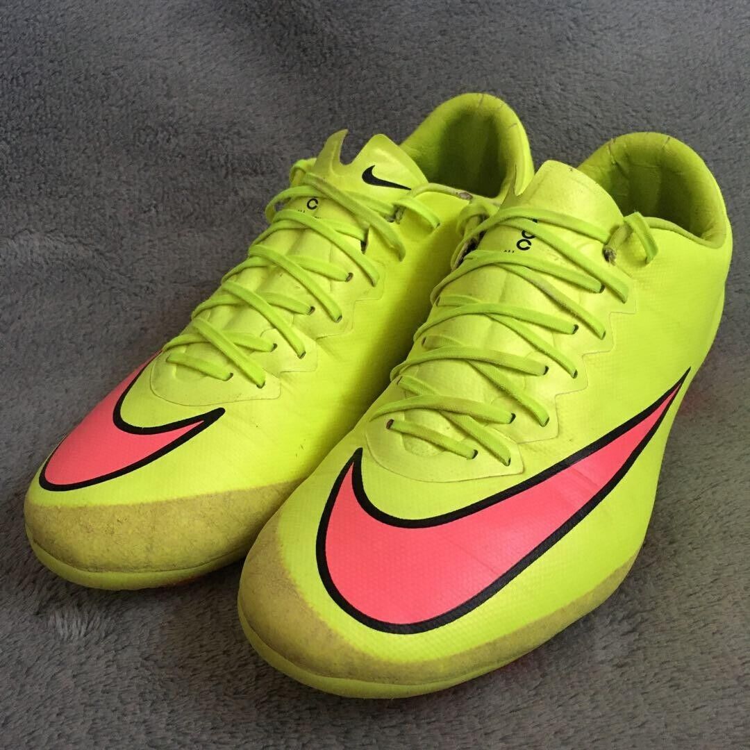 Nike Mercurial Vapor 10 HG Volt Pink (US 7 / 25.0cm) - USED Nike Mercurial Vapor 10 HG Volt Pink (US 7 / 25.0cm) - USED