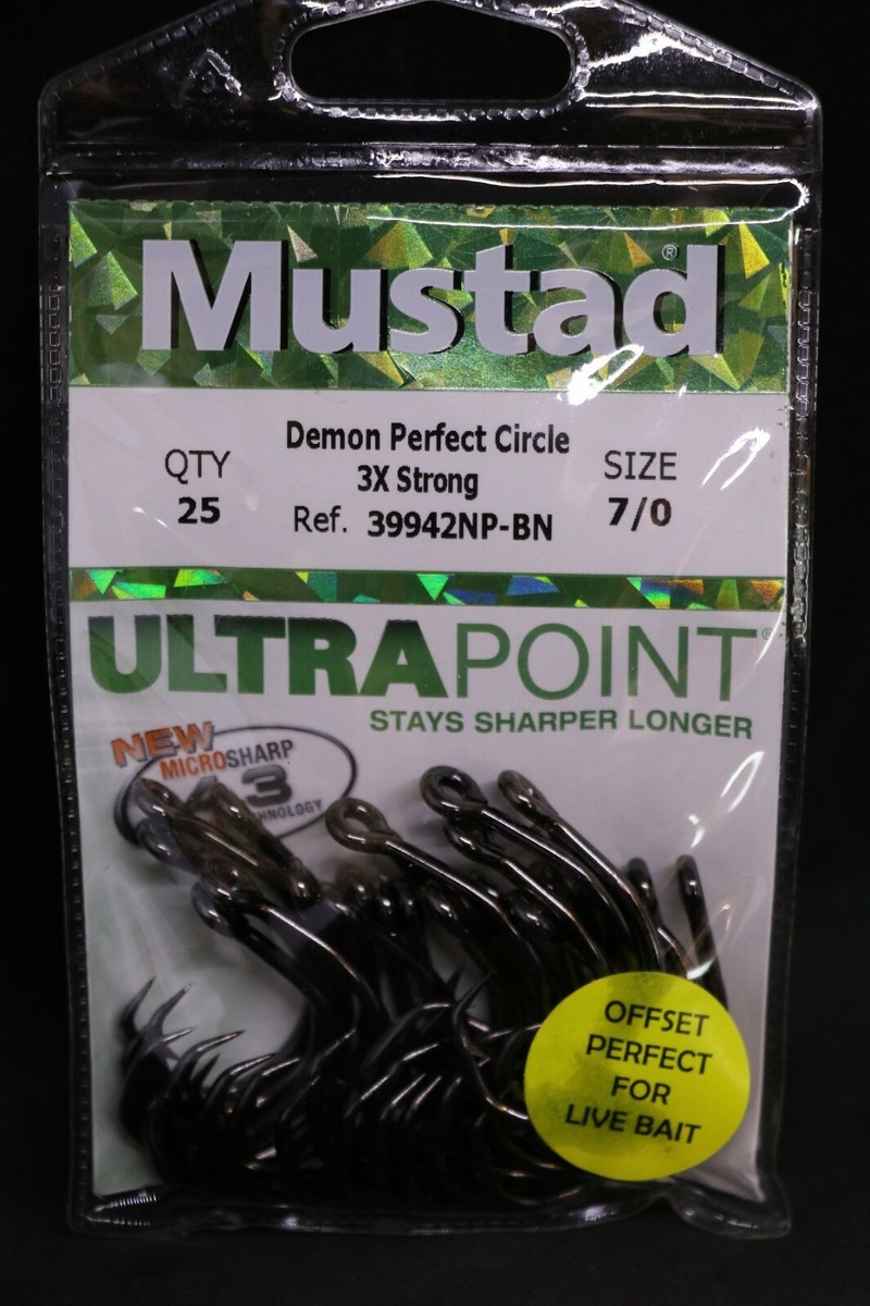 Mustad UltraPoint Demon Offset Circle Fishing Hooks - Pack Of 7, Size 1/0, 3X Heavy Wire