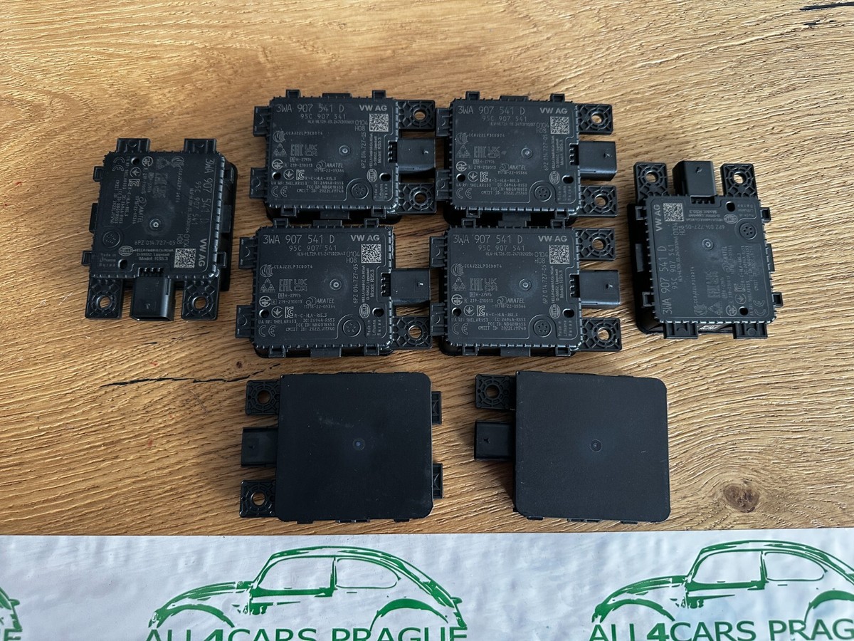 後退センサー Compatible With Skoda For Octavia パーキングセンサー 交換用 リバースバックアップパ A4 A5 A6  A7 A8用車用後退センサー Q3 Q5車用 PDCパーキングセンサー用 車の PDC センサー、アウディ A1 A3 A4 A5 A6 A7 A8  TT Q3 Q5 Q7 用、車の A4 A5 A6 A7 A8用車用後退センサー Q3 Q5車用 PDCパーキングセンサー用