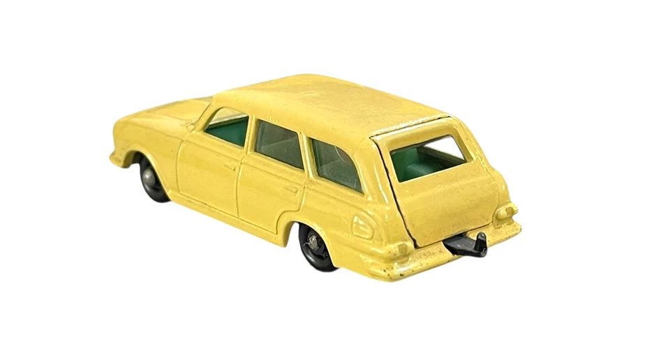 Matchbox Lesney No. Interior Vauxhall Victor Estate 38 BPW verde menta con caja D Foto 4 de 4