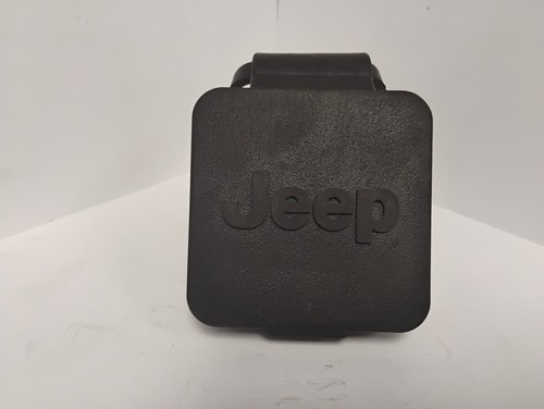 OEM JEEP LOGO TRAILER HITCH PLUG FITS 2" TRAILER HITCH 82208453AB