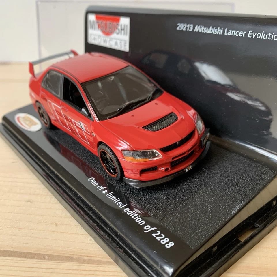 Mitsubishi Lancer Evolution IX Ralliart 1:43 Red Vitesse 29213 - Immagine 2 di 4