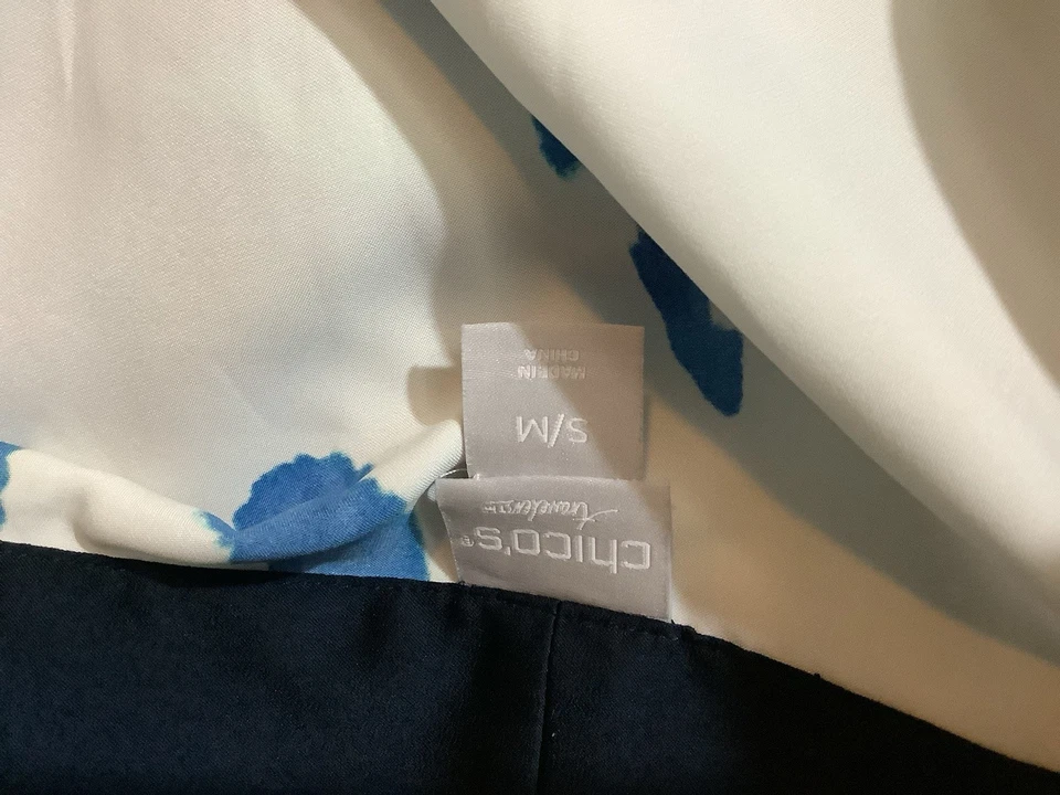 Chico's Travelers Silky Scroll Print Open Front Kimono Jacket Size S/M - Image 3 of 3