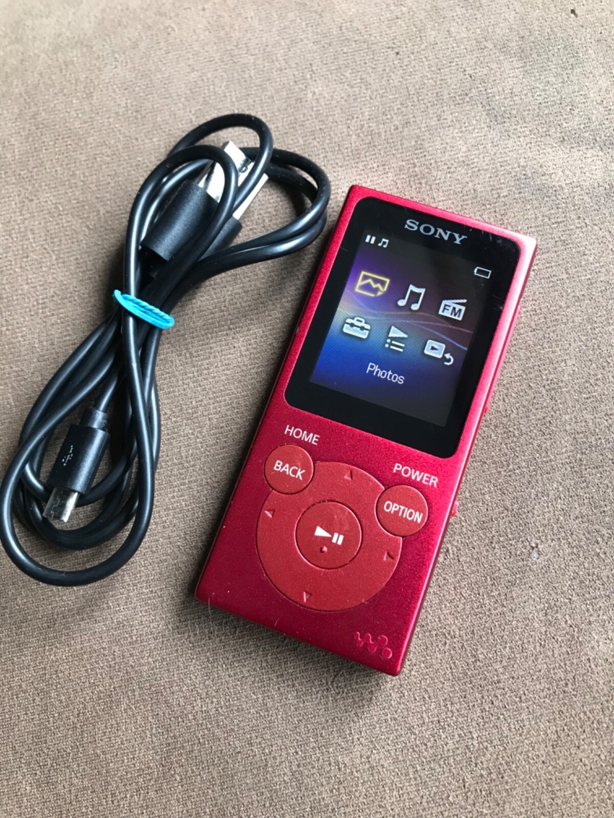 Sony Walkman NWE393 4GB Digital Music Player Red eBay