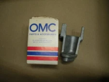GENUINE OEM Omc lawnboy rope guide bracket 679691 vintage lawn boy b106