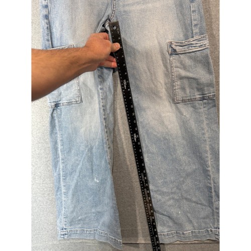 American Eagle Super High Rise Baggy Wide Leg Cargo Jeans Size 2 - Picture 3 of 15