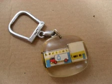 BERLIET CAMION PORTE CLEFS  BOURBON MOBILE station service