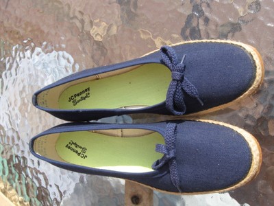 Women  Espadrilles Navy Blue Canvas Slip-On Flat NOS  Size 10