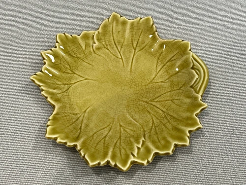 Vintage Woodfield Steubenville Grape Leaf Golden Fawn Plate, 9" Diameter