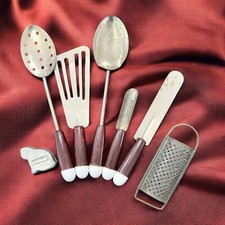 Vtg 1950s Little Homemaker Child Kitchen Set MCM Brown Bakelite Style Handles