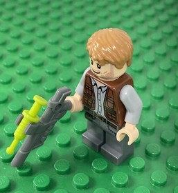 LEGO Jurassic World Minifigure - Owen Grady - From Sets 75917 71205 jw011