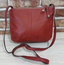 Tignanello Red Pebbled Leather Crossbody Purse 3 Zippered Pockets Credit Card 
