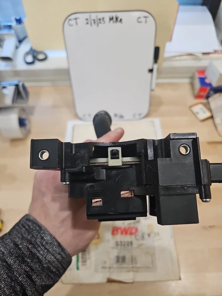 转向信号开关适用于 1992 - 1996 年福特野马 1992 - 1997 福特 F-150 黑色 — 第 4/4 张图片