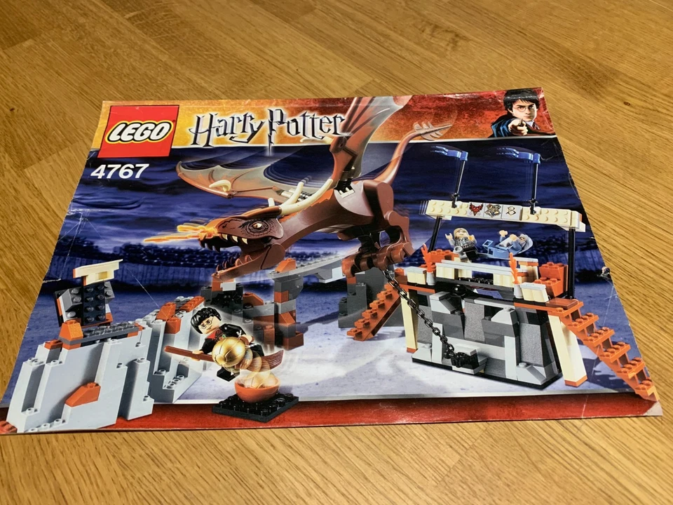 LEGO Harry Potter 4767 Harry and the Hungarian Horntail, photo 3 of 5
