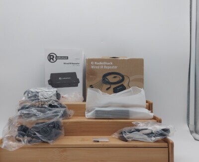 RadioShack Radio Shack Wired IR Repeater 1500458 7m/23ft Range Open Box      34