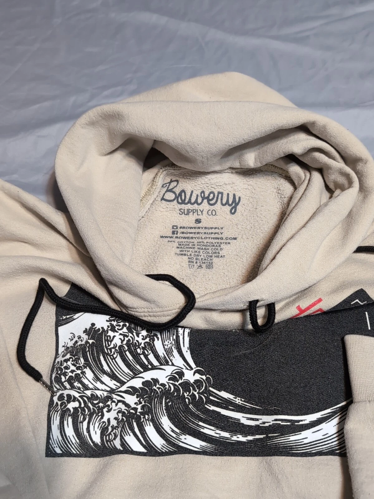 VETEMENTS Felpa con cappuccio Artist Union Clothing Co. (The Great Wave Off Kanagawa) taglia small