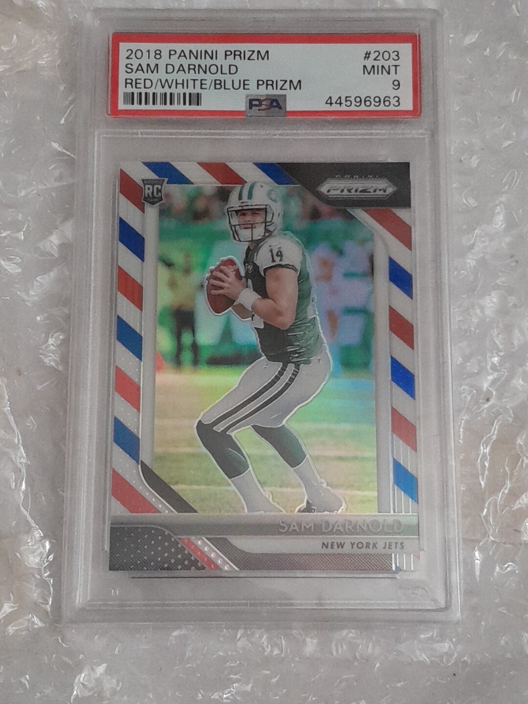 2018 Panini Prizm Red White Blue Sam Darnold RC #203 PSA 9 Mint Vikings