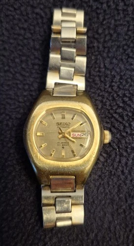 Vintage Seiko Automatic Hi Beat 17 Jewels Wristwatch Women