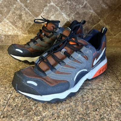 Nike Air Terra Humara Orange Blaze / Neutral Grey / Obsidian Mens Size 12 2009