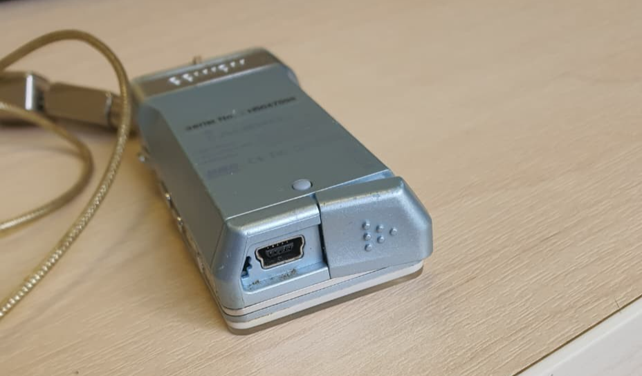 COWON iAudio 5 512MB MP3 Player – For Parts or Repair | eBay