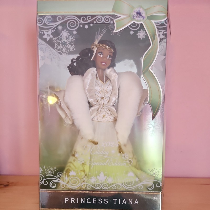 Disney Tiana 2024 Holiday Special Edition Doll – PRINCESS TIANA NEW