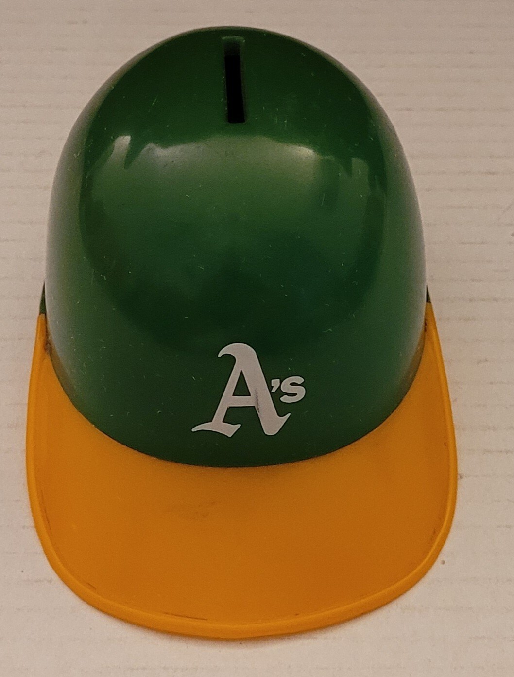 Vintage 1973 Sport Product Corp. Oakland A's Athletics Mini Helmet Bank
