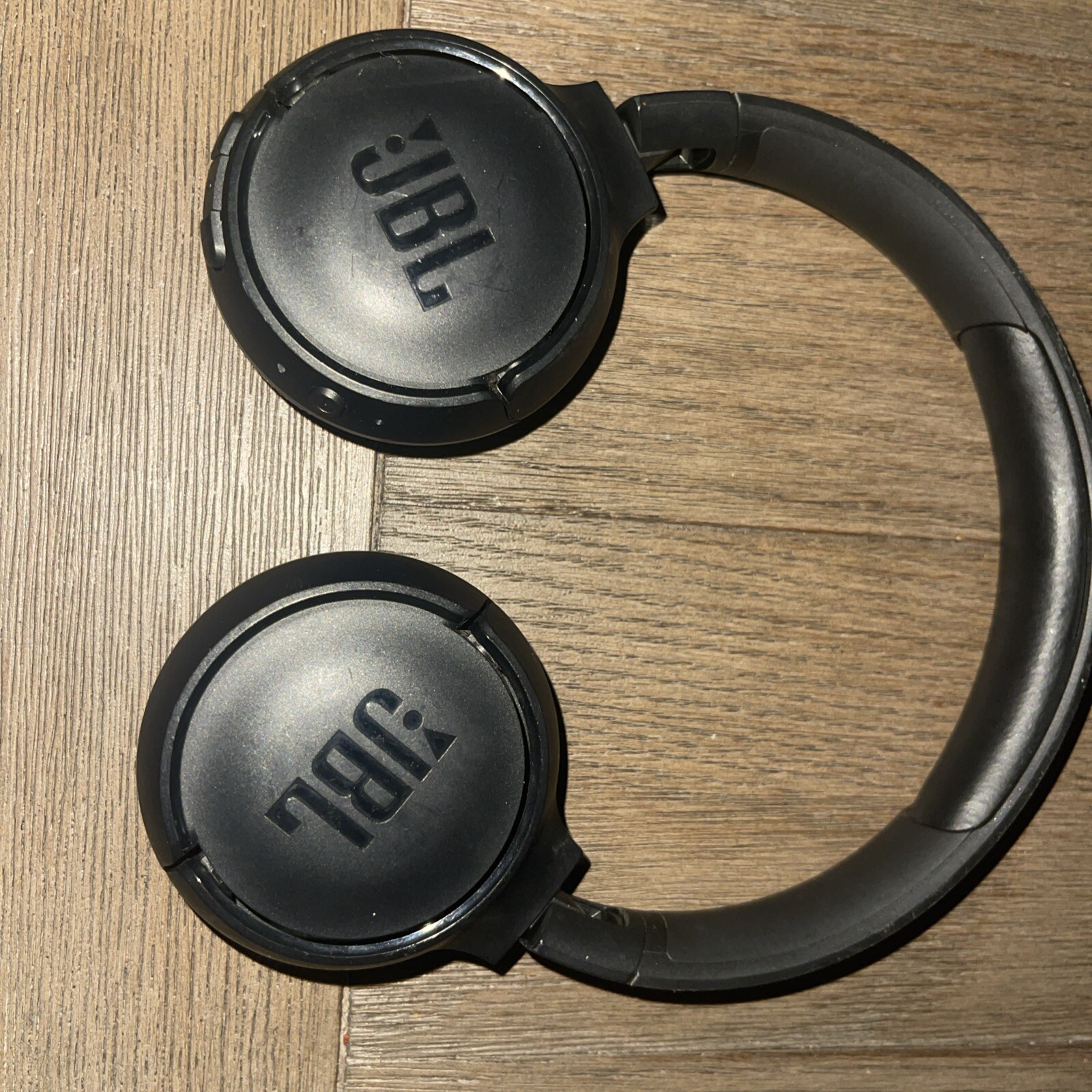 JBL Tune 660NC Wireless ANC Headphones in Black