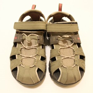 teva forebay sandals