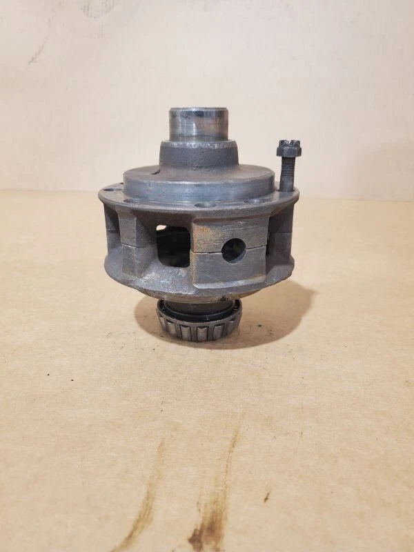 1928 - 1931 Ford Model A Differential - Image 3 of 4