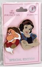 Disney PALM - Snow White & Grumpy - Fairytale Princesses & Sidekicks LE 300 Pin