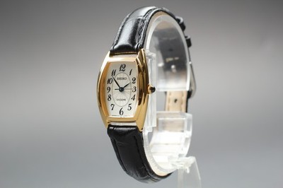 Vintage 1993 N MINT Seiko Exceline 1F21-0AJ0 Gold Tonneau Qz Womens Watch JAPAN
