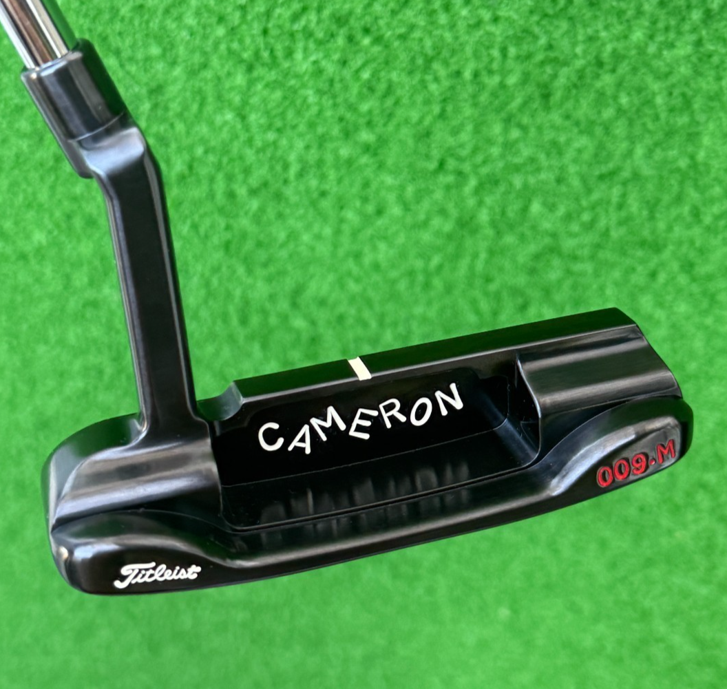 スコッティキャメロン　 Circle T Putting Disc Black Scotty Cameron 009 Circle T Masterful Brushed Black Carbon Tour