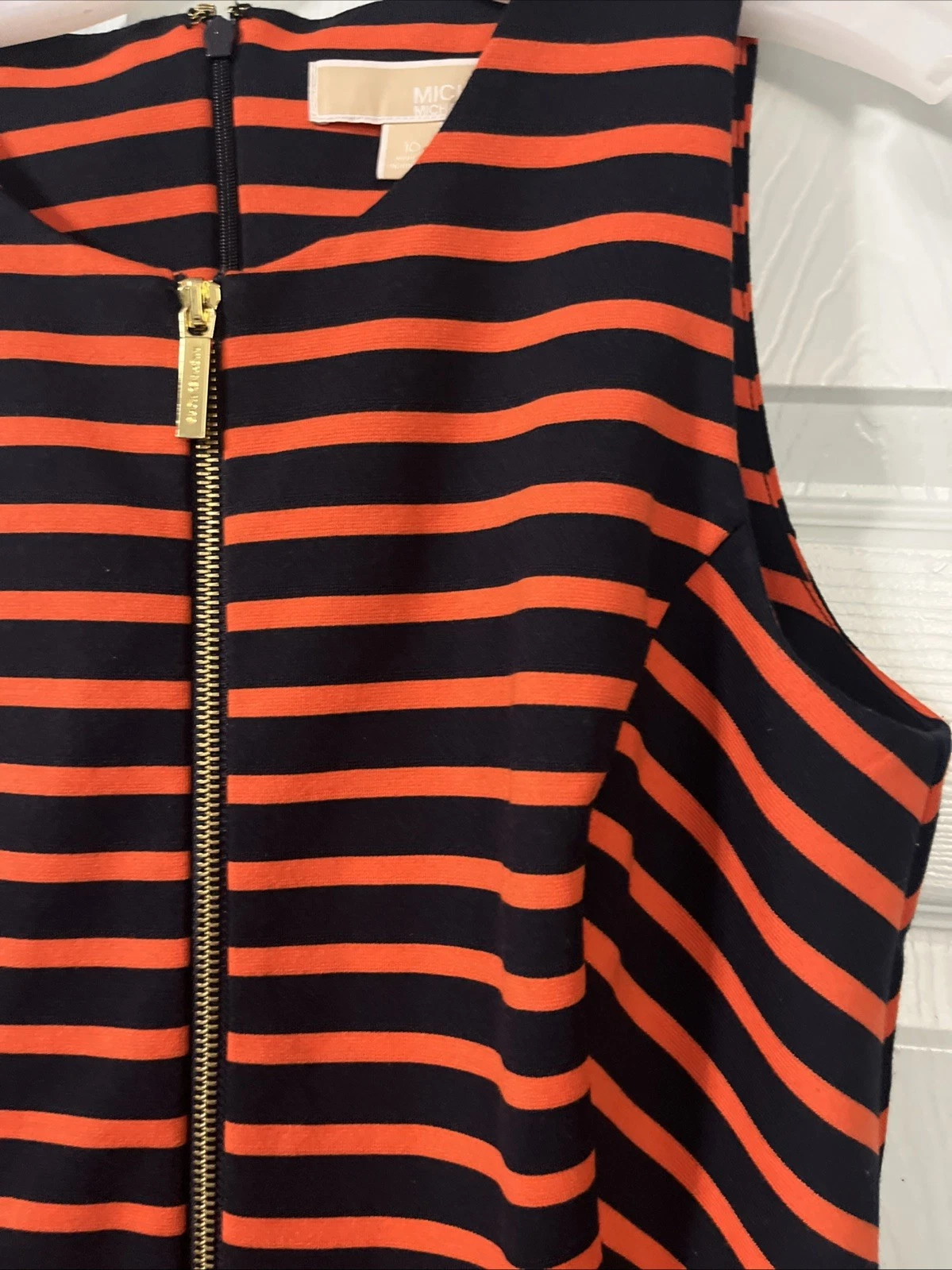 Abito donna Michael Kors senza maniche aderente e svasato tg. 10 righe nere arancioni