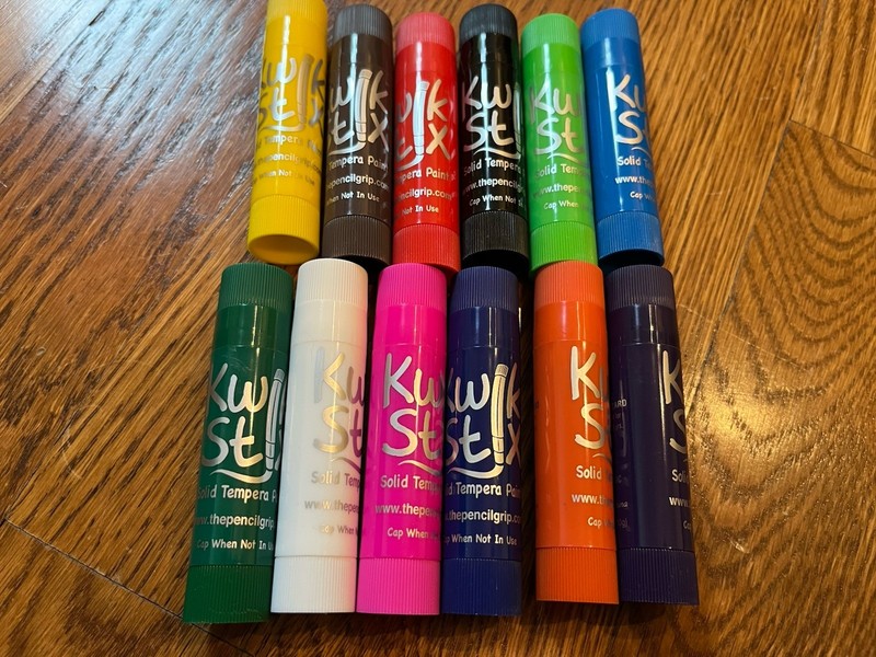 Kwik Stix Washable Tempera Paint Sticks 12 Count Non Toxic Quick Dry..preowned