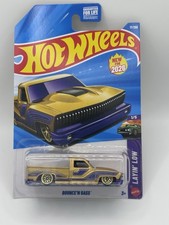 2026 Hot Wheels Case A Bounce'N Bass Gold 17/250 Layin  Low 1/5