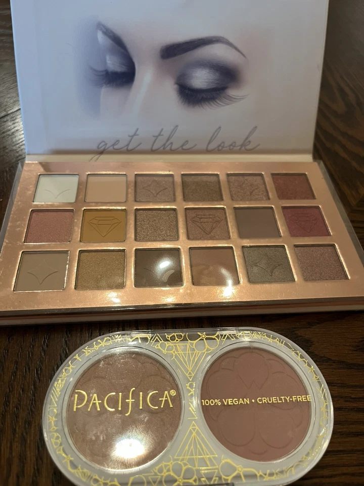 Ellen Tracy Exposed Nude Eyeshadow Palette + Pacifica Vegan Highlighter Blush - Image 2 of 4